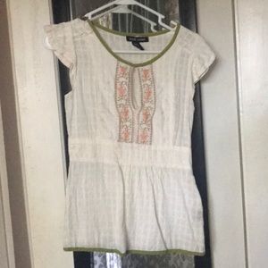 Cream patterned top!